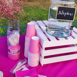 Τραπέζι Καλεσμένων – Νερό & Ποτήρια με Ροζ Διακόσμηση